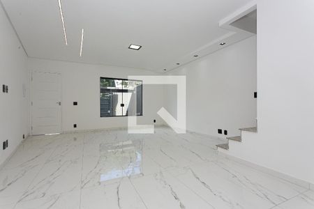 Sala de casa à venda com 2 quartos, 110m² em Penha de França, São Paulo