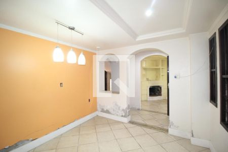 Casa à venda com 3 quartos, 160m² em Costa E Silva, Porto Alegre