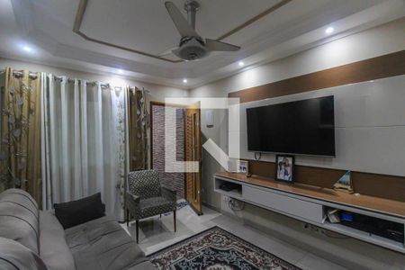 Casa à venda com 3 quartos, 105m² em Jardim Santa Adelia, São Paulo