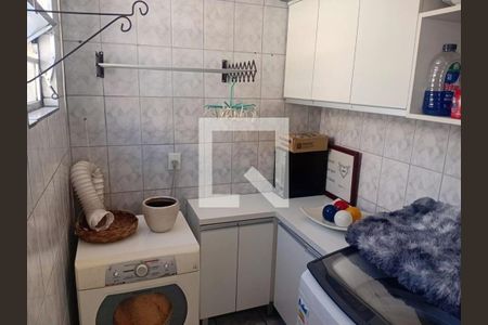 Área de serviço de apartamento para alugar com 2 quartos, 59m² em Menino Deus, Porto Alegre