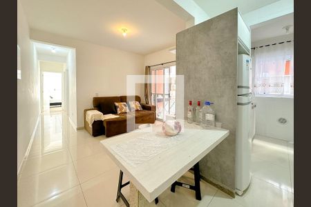 Sala de Jantar de apartamento para alugar com 2 quartos, 70m² em Santinho, Florianópolis