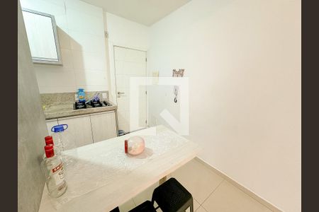 Sala de Jantar de apartamento para alugar com 2 quartos, 70m² em Santinho, Florianópolis