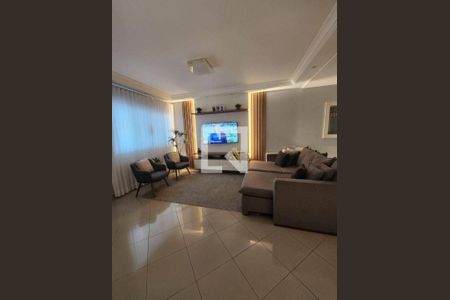 Casa à venda com 3 quartos, 187m² em Vila Alpina, Santo André