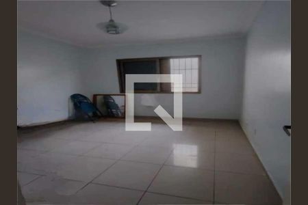 Casa à venda com 4 quartos, 173m² em Utinga, Santo André