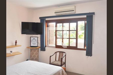 Casa à venda com 4 quartos, 360m² em Santo Amaro, São Paulo