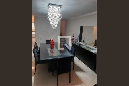 Casa à venda com 3 quartos, 227m² em Cidade Mãe do Céu, São Paulo