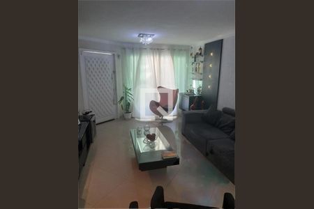 Casa à venda com 3 quartos, 227m² em Cidade Mãe do Céu, São Paulo