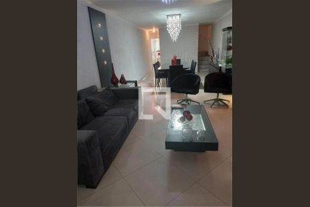 Casa à venda com 3 quartos, 227m² em Cidade Mãe do Céu, São Paulo