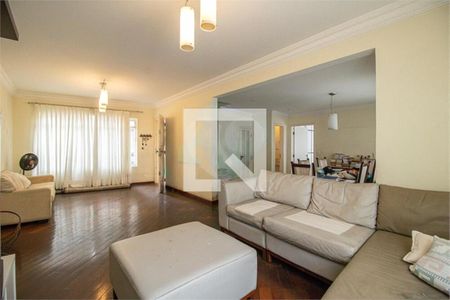 Casa à venda com 4 quartos, 218m² em Vila Nova Caledonia, São Paulo