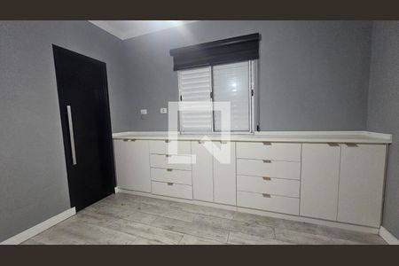 Quarto de apartamento para alugar com 2 quartos, 74m² em Jardim Coleginho, Jacareí