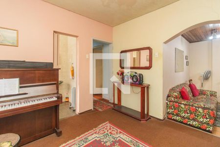 Casa à venda com 4 quartos, 250m² em Azenha, Porto Alegre
