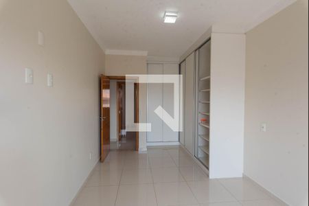 Suíte de casa à venda com 3 quartos, 218m² em Jardim Uruguai, Campinas