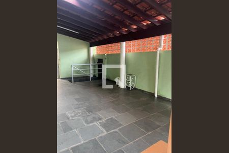 Foto 01 de casa à venda com 2 quartos, 206m² em Vila Lemos, Campinas