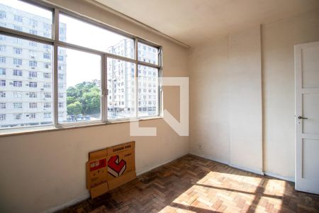 Quarto 1 de apartamento à venda com 2 quartos, 70m² em Olaria, Rio de Janeiro