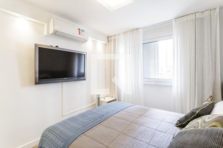 Quarto Suíte de apartamento à venda com 2 quartos, 75m² em Moema, São Paulo