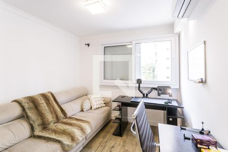 Quarto 1 de apartamento à venda com 2 quartos, 75m² em Moema, São Paulo