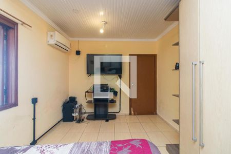 Quarto 1 de casa para alugar com 4 quartos, 60m² em Glória, Porto Alegre