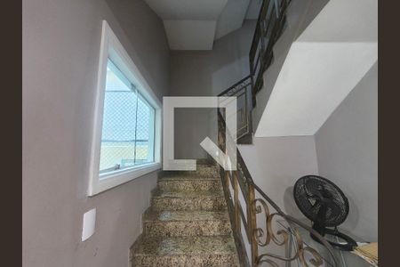 Corredor de casa de condomínio para alugar com 3 quartos, 750m² em Barra Olímpica, Rio de Janeiro