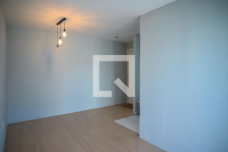 Sala de apartamento à venda com 3 quartos, 66m² em Vila Dom Pedro I, São Paulo