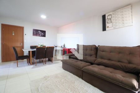 Sala de apartamento para alugar com 2 quartos, 68m² em Viviane, Uberlândia