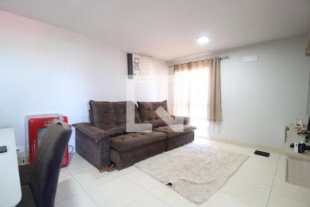 Sala de apartamento para alugar com 2 quartos, 68m² em Viviane, Uberlândia