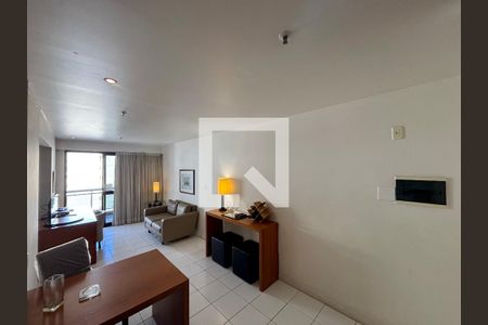 Sala de apartamento para alugar com 1 quarto, 48m² em Copacabana, Rio de Janeiro