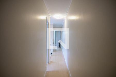 Corredor de casa de condomínio à venda com 3 quartos, 168m² em Parque Assuncao, Taboão da Serra