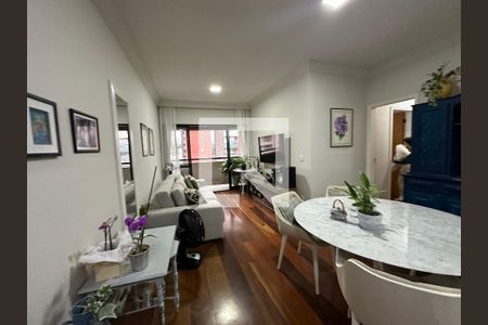 Sala de apartamento para alugar com 3 quartos, 87m² em Empresarial 18 do Forte, Barueri