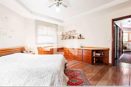 Casa à venda com 3 quartos, 340m² em Residencial Cinco (Alphaville), Santana de Parnaíba