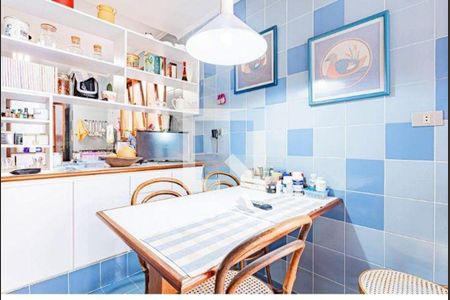 Casa à venda com 3 quartos, 340m² em Residencial Cinco (Alphaville), Santana de Parnaíba