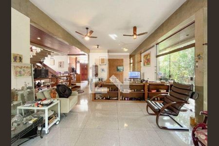 Casa à venda com 4 quartos, 400m² em Residencial Nove (Alphaville), Santana de Parnaíba