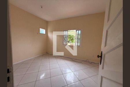 Casa à venda com 3 quartos, 219m² em Serra Grande, Niterói