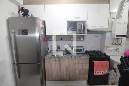 Sala / Cozinha de apartamento à venda com 2 quartos, 42m² em Santa Teresinha, São Paulo