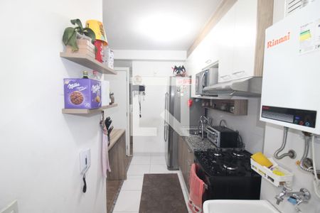 Sala / Cozinha de apartamento à venda com 2 quartos, 42m² em Santa Teresinha, São Paulo