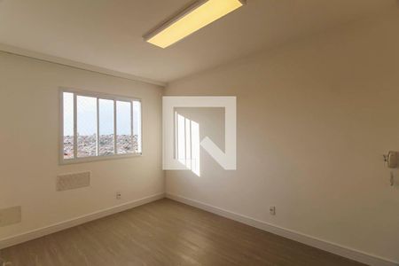 Sala/Cozinha de apartamento para alugar com 2 quartos, 42m² em Sítio da Figueira, São Paulo