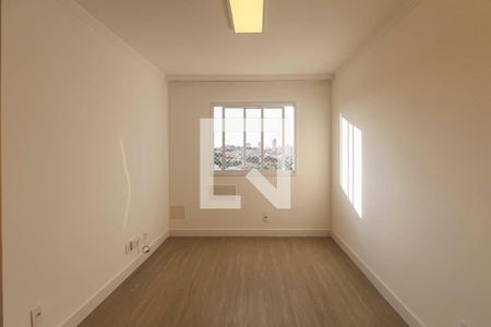 Sala/Cozinha de apartamento para alugar com 2 quartos, 42m² em Sítio da Figueira, São Paulo