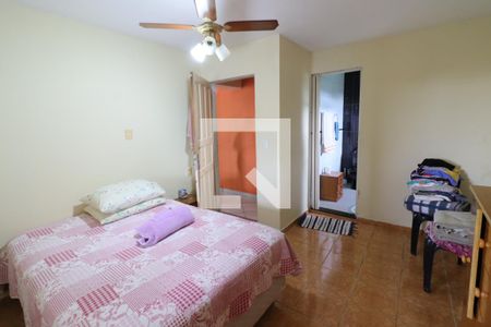 Suíte 1 de casa à venda com 5 quartos, 200m² em Padroeira, Osasco