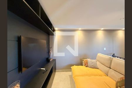 Sala de apartamento à venda com 2 quartos, 120m² em Mansões Santo Antônio, Campinas