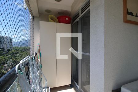 Sala - Varanda de apartamento à venda com 2 quartos, 70m² em Barra Olímpica, Rio de Janeiro