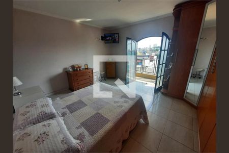 Casa à venda com 3 quartos, 181m² em Limoeiro, São Paulo