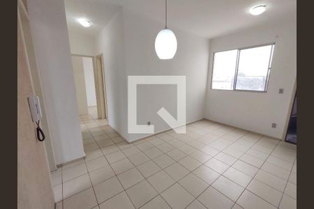 Apartamento à venda com 3 quartos, 63m² em João Pinheiro, Belo Horizonte