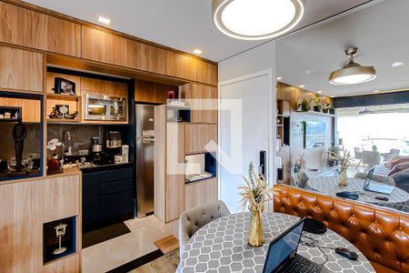 Sala de apartamento à venda com 2 quartos, 74m² em Quarta Parada, São Paulo