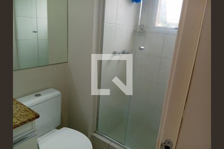 Banheiro de apartamento à venda com 2 quartos, 68m² em Morro Santana, Porto Alegre