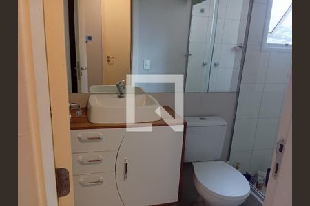 Banheiro de apartamento à venda com 2 quartos, 68m² em Morro Santana, Porto Alegre