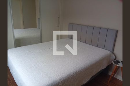 Quarto de apartamento à venda com 2 quartos, 68m² em Morro Santana, Porto Alegre
