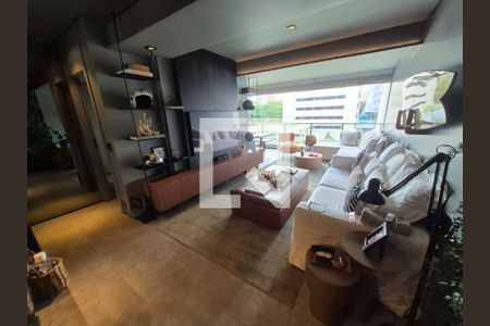 Apartamento à venda com 2 quartos, 101m² em Itaim Bibi, São Paulo