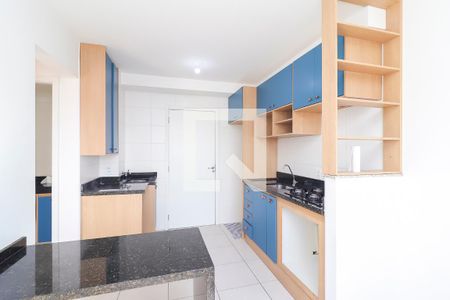 Sala/Cozinha de apartamento para alugar com 2 quartos, 38m² em Vila Carmosina, São Paulo