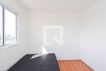 Quarto 1 de apartamento para alugar com 2 quartos, 38m² em Vila Carmosina, São Paulo