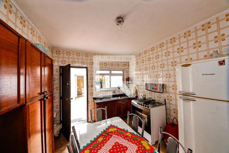 Casa à venda com 3 quartos, 120m² em Vila Darli, São Paulo