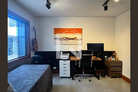 Quarto 1 de casa à venda com 3 quartos, 280m² em Jardim Faria Lima, São Paulo